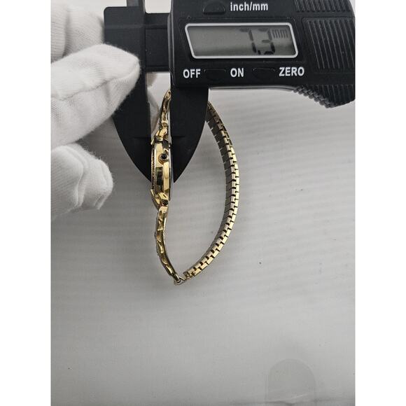 Wrangler Quartz Ladies Gemstones Battery Working Great Beautiful Expansion Band main image 4